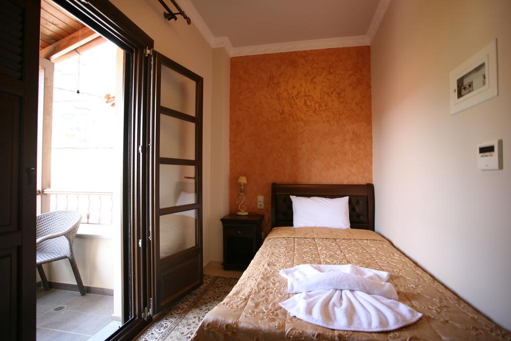 Guesthouse Vavitsas Kalambaka Zimmer foto